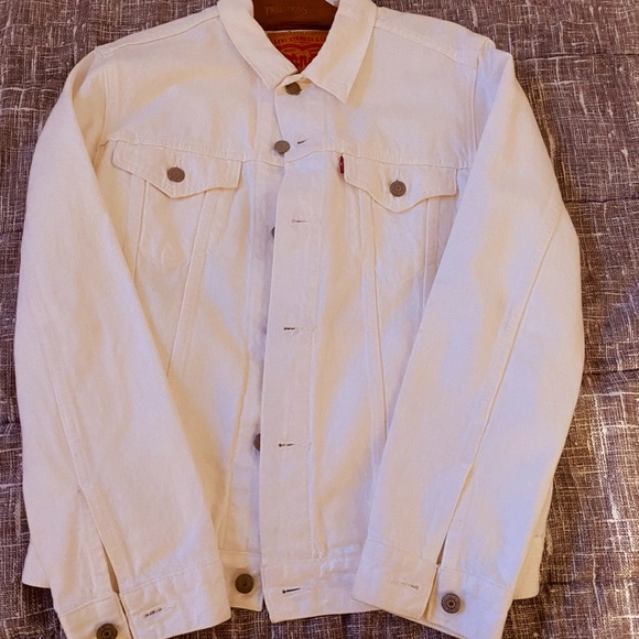 Jean Jacket - Picture 4 of 6